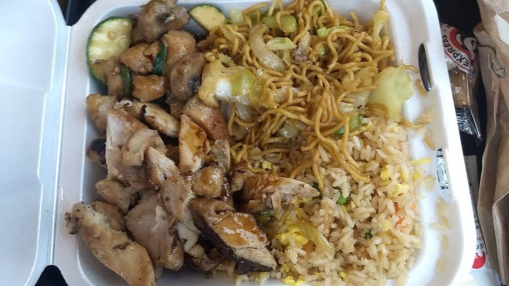 Panda Express | meal takeaway | 2585 N Hollywood Way, Burbank, CA 91505, USA | 8188472543 OR +1 818-847-2543