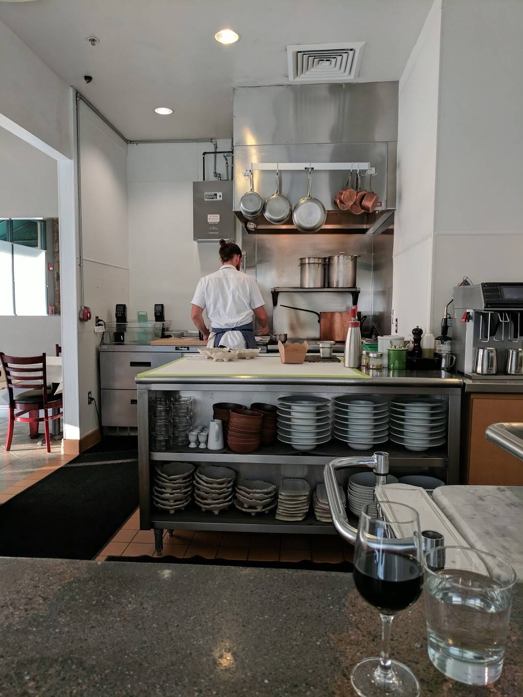 Michael Warring | restaurant | 8300 Bennington Dr, Vallejo, CA 94591, USA | 7076554808 OR +1 707-655-4808