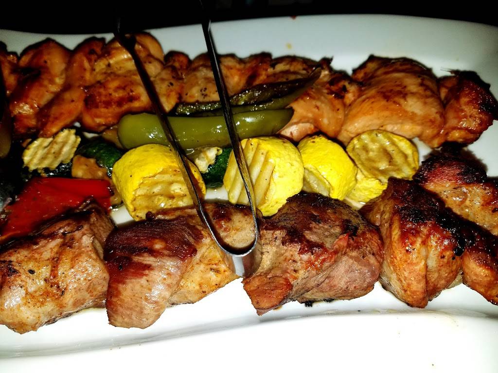 Vernissage Restaurant | night club | 111 Wagaraw Rd, Hawthorne, NJ 07506, USA | 9734235808 OR +1 973-423-5808