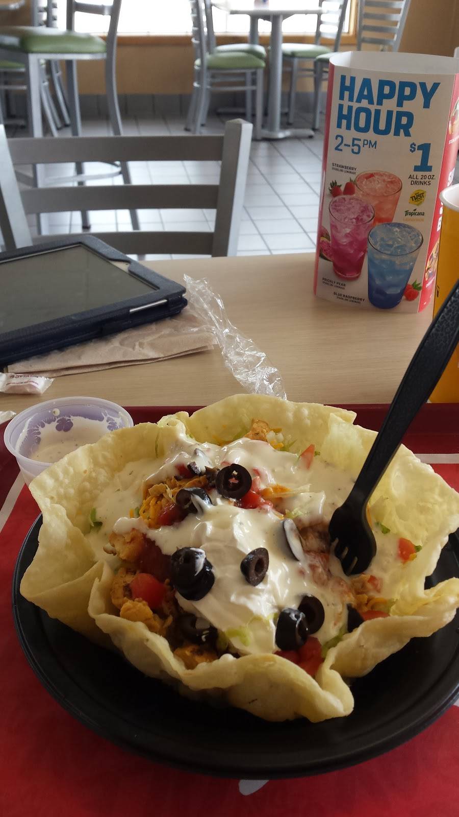 Taco Johns | restaurant | 617 W Bremer Ave, Waverly, IA 50677, USA | 3193525055 OR +1 319-352-5055