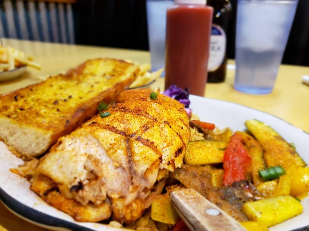 Happys Fish House | restaurant | 2202 E 5th St, Tyler, TX 75701, USA | 9039447921 OR +1 903-944-7921