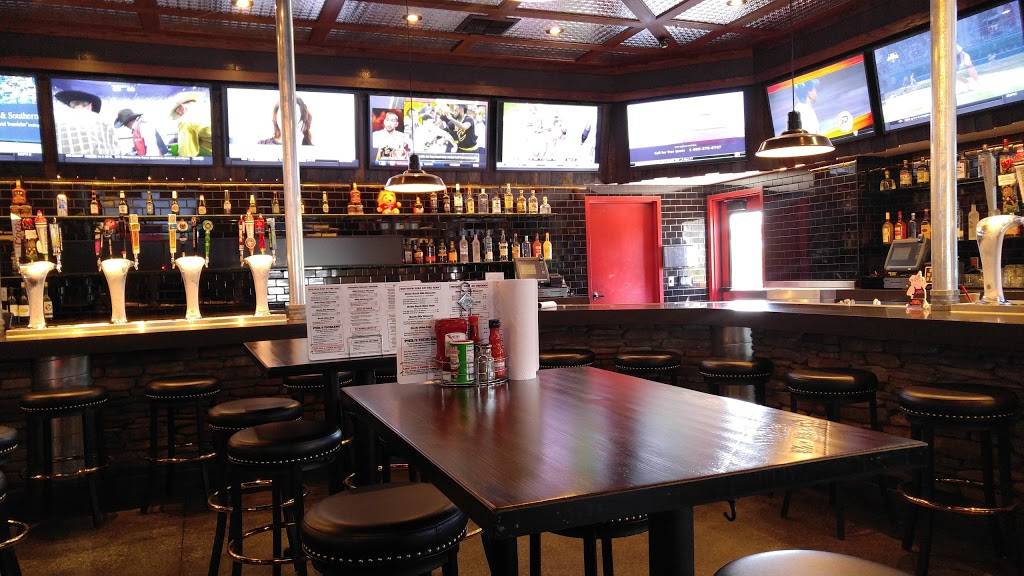 Phils BBQ | restaurant | 17051 W Bernardo Dr, San Diego, CA 92127, USA | 8583126161 OR +1 858-312-6161