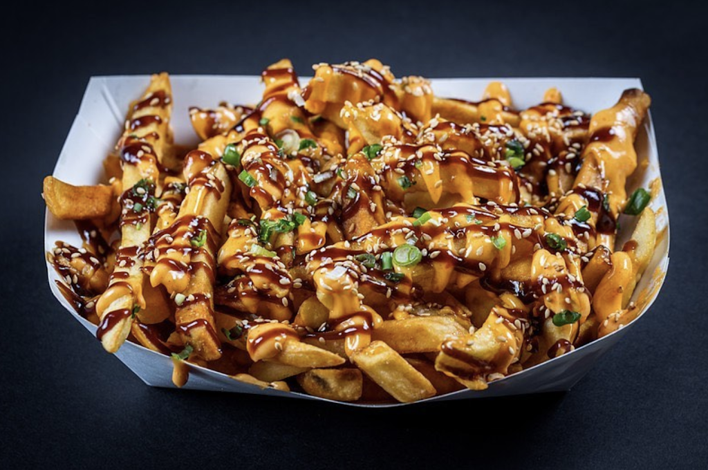 Nicolet Beach Food Trucks | restaurant | 10170 Shore Rd, Fish Creek, WI 54212, USA | 9208544486 OR +1 920-854-4486