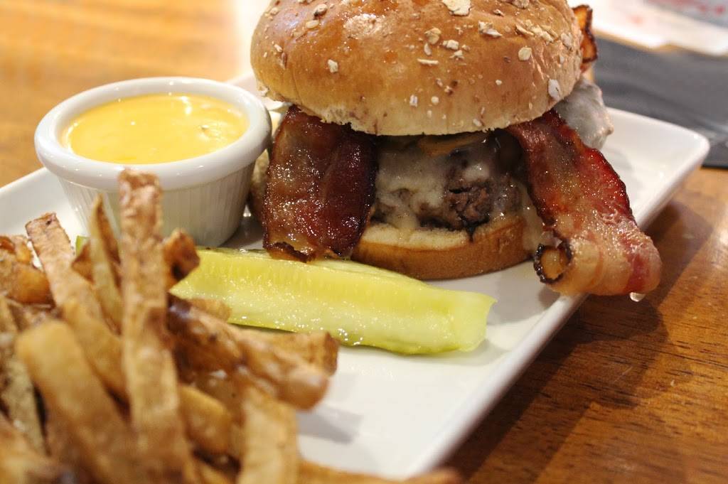 Chops Wine Bar | restaurant | 6417 W Jefferson Blvd, Fort Wayne, IN 46804, USA | 2604369115 OR +1 260-436-9115