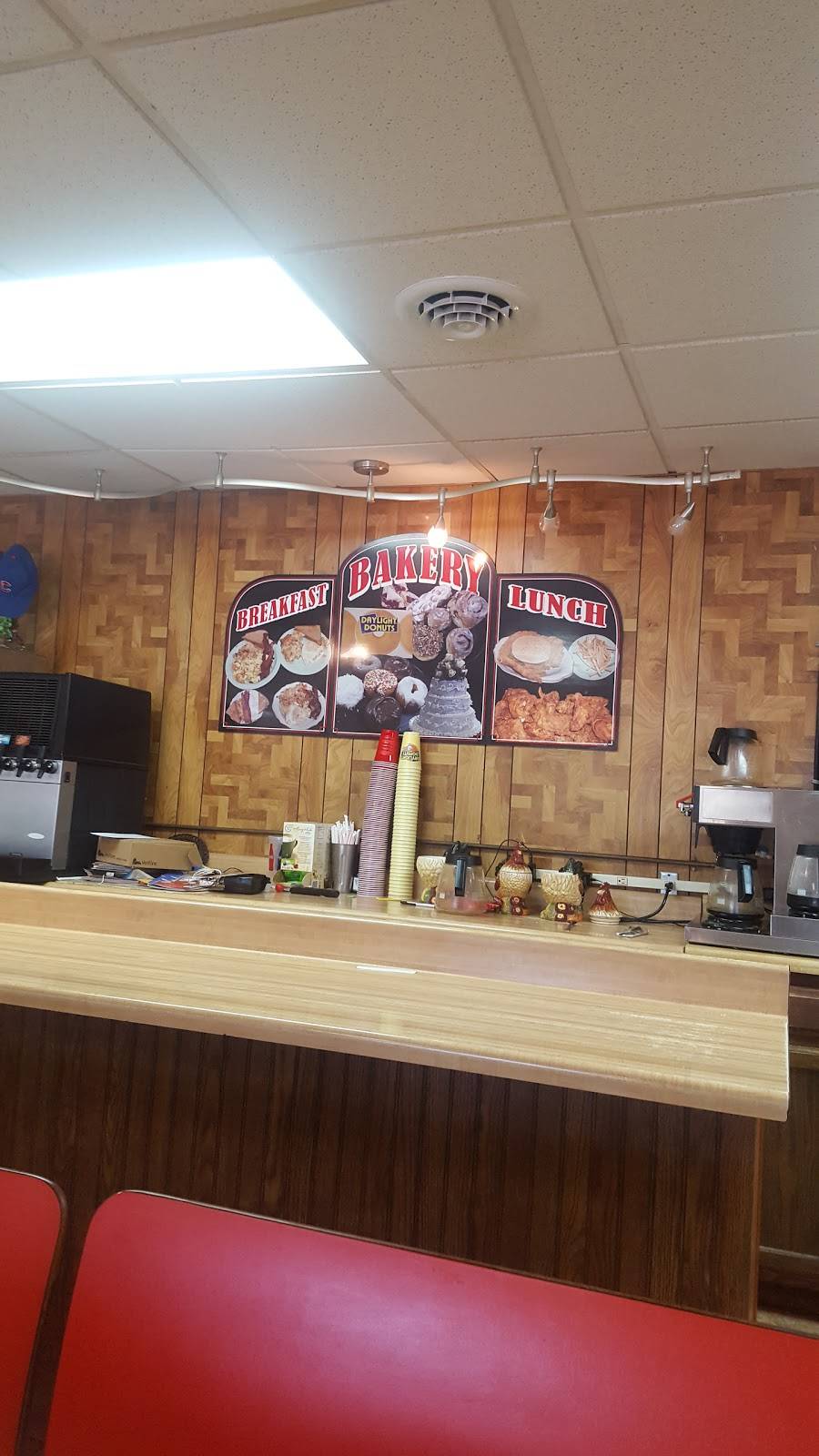 Carls Bakery & Restaurant | bakery | 819 E Camp St, East Peoria, IL 61611, USA | 3096997275 OR +1 309-699-7275