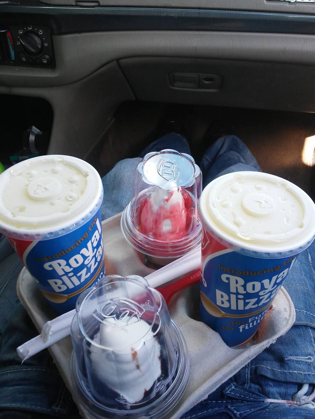 Dairy Queen Grill & Chill | restaurant | 3303 Lincolnway E, Mishawaka, IN 46544, USA | 5742595262 OR +1 574-259-5262