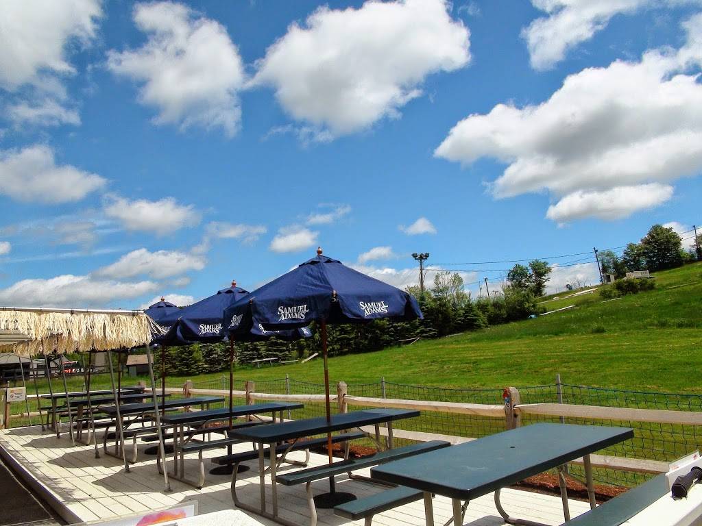 Ski Ward Ski Area | restaurant | 1000 Main St, Shrewsbury, MA 01545, USA | 5088451797 OR +1 508-845-1797