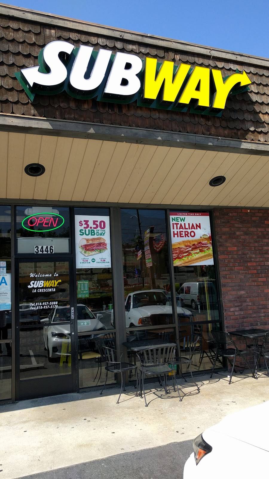 Subway Restaurants | restaurant | 3446 Foothill Blvd, La Crescenta, CA 91214, USA | 8189577822 OR +1 818-957-7822