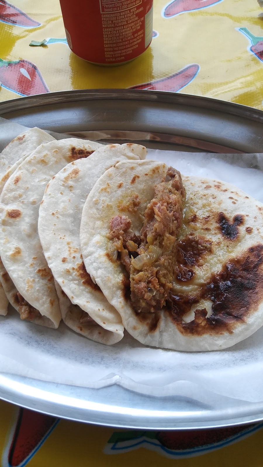 El Chilazzo | restaurant | 4937 US-83, Roma, TX 78584, USA | 9563529215 OR +1 956-352-9215