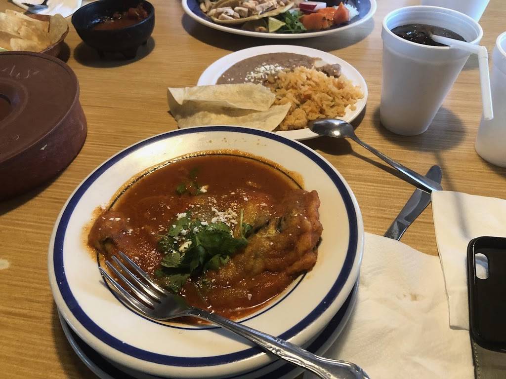 El Granero | restaurant | 6823 Seville Ave, Huntington Park, CA 90255, USA | 3235841000 OR +1 323-584-1000