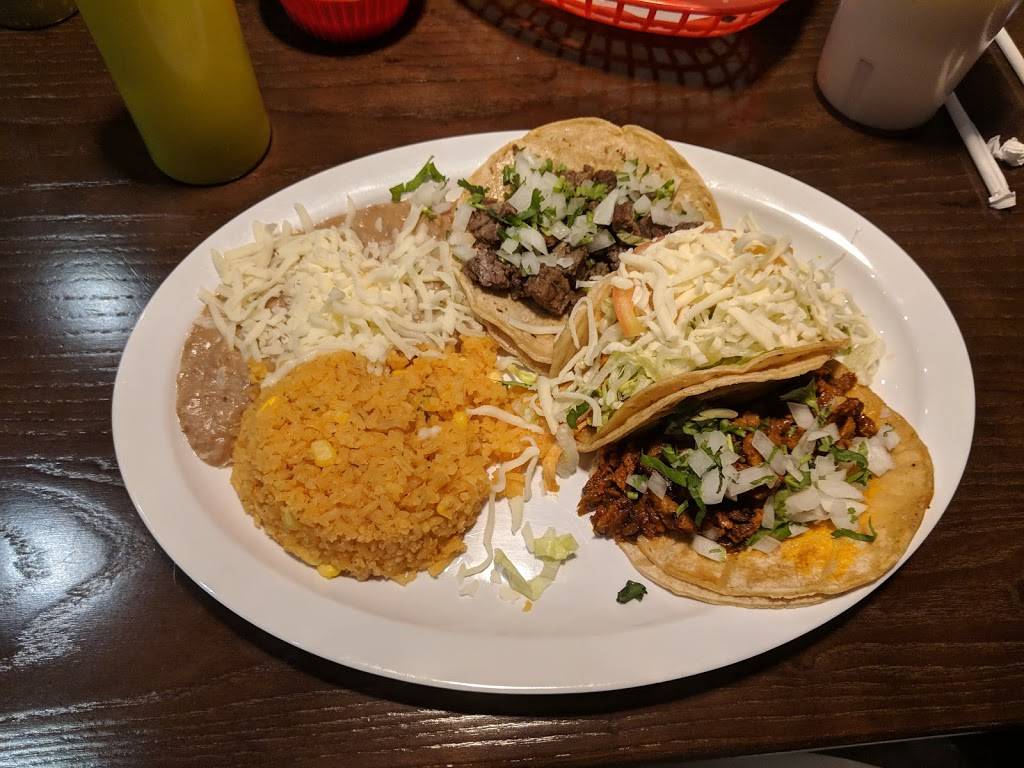 Taquería Aurora | restaurant | 645 N Elmwood Dr, Aurora, IL 60506, USA | 6302993036 OR +1 630-299-3036