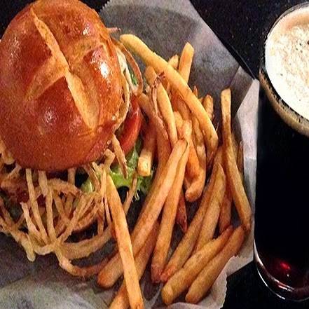 Dean Park Pizza | restaurant | 749 Main St, Shrewsbury, MA 01545, USA | 5088422584 OR +1 508-842-2584