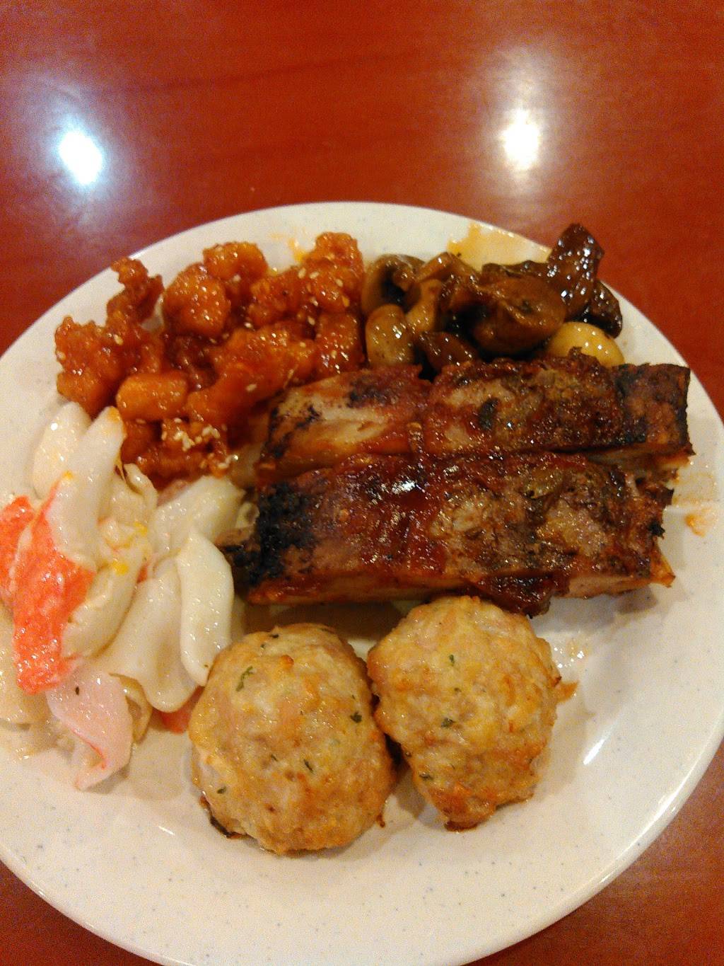 Family Buffet | restaurant | 3335 E Agency St, Burlington, IA 52601, USA | 3197528822 OR +1 319-752-8822