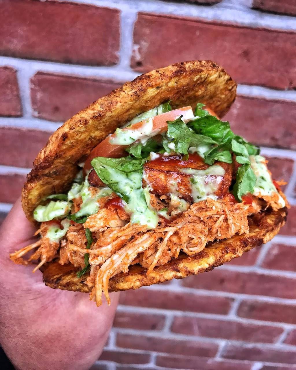 Cachapas y mas | restaurant | 120 Franklin St, Brooklyn, NY 11222, USA | 3472277212 OR +1 347-227-7212