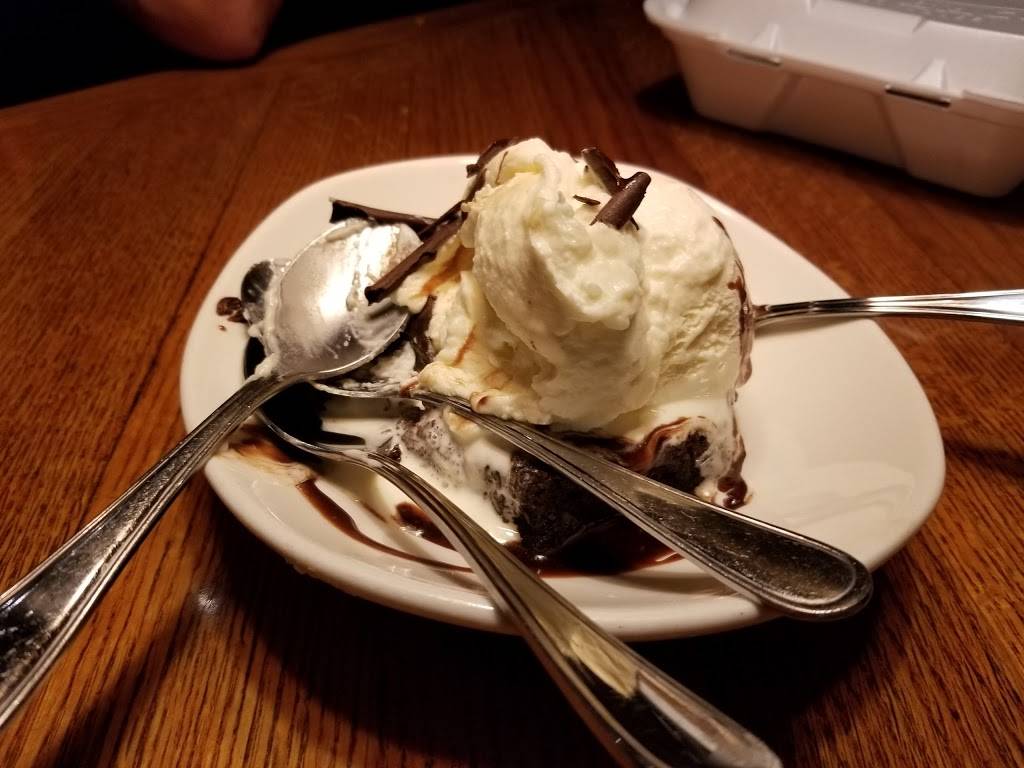 Outback Steakhouse | restaurant | 1515 W 14 Mile Rd, Madison Heights, MI 48071, USA | 2485852064 OR +1 248-585-2064