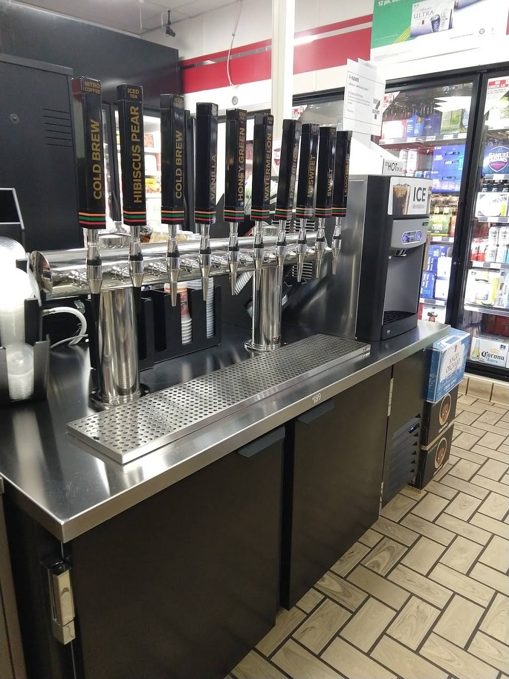 7-Eleven | bakery | 7214 Beulah St, Alexandria, VA 22315, USA | 7039718813 OR +1 703-971-8813