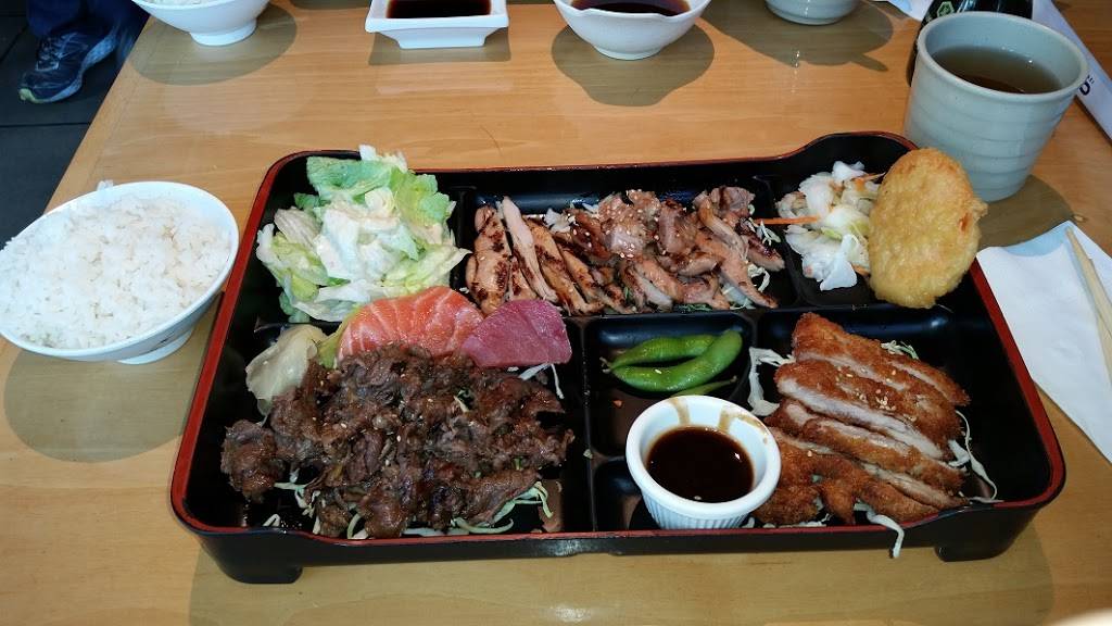 Tomo Sushi & Teriyaki | restaurant | 1901 Junipero Serra Blvd # G, Daly City, CA 94014, USA | 6509911045 OR +1 650-991-1045