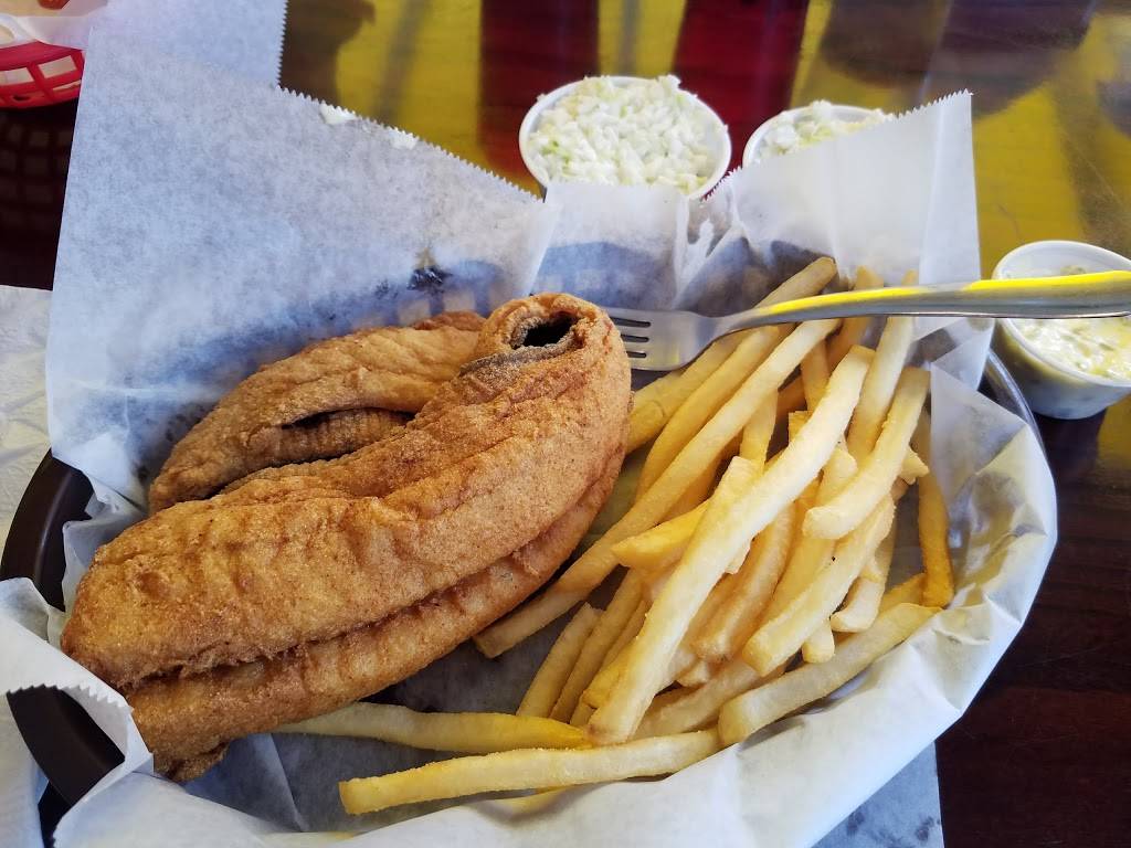 Croakers at the Pier | restaurant | 9700 Kings Rd, Myrtle Beach, SC 29572, USA | 8434975331 OR +1 843-497-5331