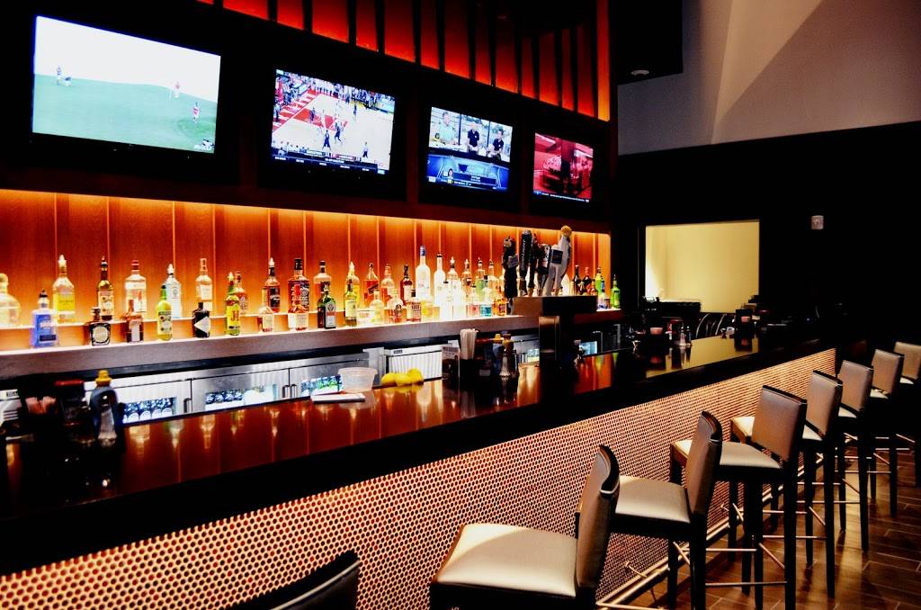 Draft Day | restaurant | 7077 Elmore Avenue, Davenport, IA 52807, USA | 5633288000 OR +1 563-328-8000