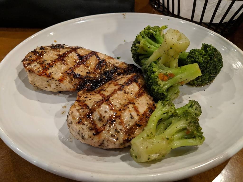 Carrabbas Italian Grill | restaurant | 1250 Baltimore Pike, Springfield, PA 19064, USA | 6105440517 OR +1 610-544-0517