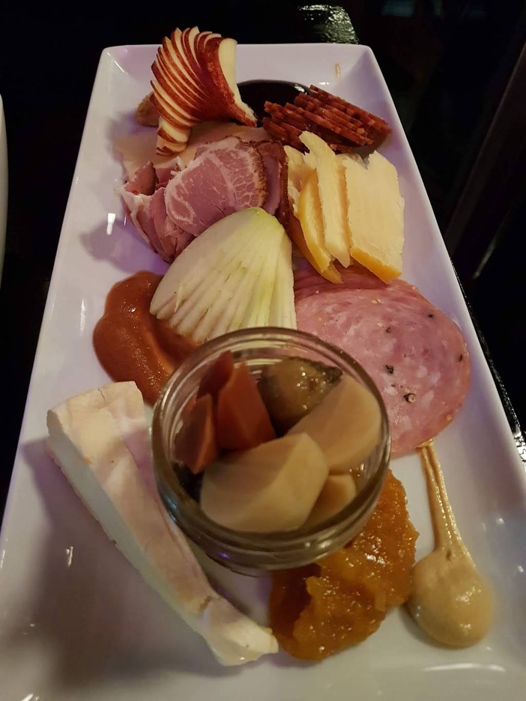 Aperitivo | restaurant | 655 Kanata Ave, Kanata, ON K2T 1H6, Canada | 6135920004 OR +1 613-592-0004