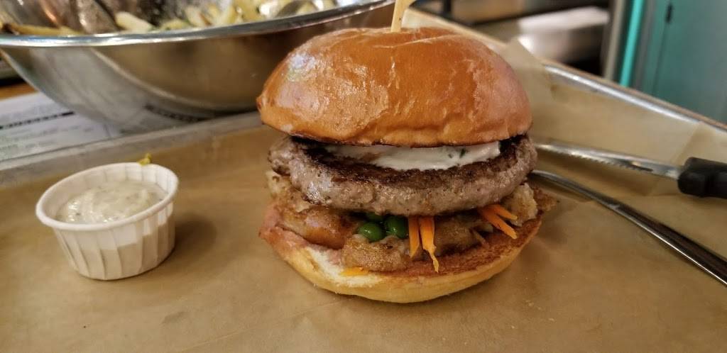 Hopdoddy Burger Bar | restaurant | 1805 21st Ave S, Nashville, TN 37212, USA | 6158232337 OR +1 615-823-2337