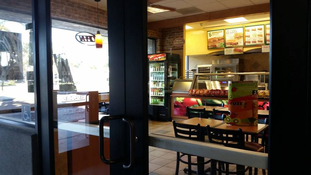 Subway | restaurant | 2583 Dodson St #1167, Port Hueneme, CA 93043, USA | 8052636103 OR +1 805-263-6103