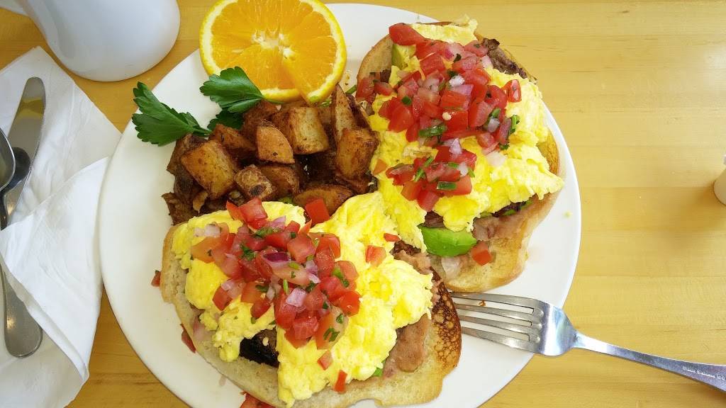 Alexanders Breakfast & Lunch | restaurant | 5025 Oakton St, Skokie, IL 60077, USA | 2242517492 OR +1 224-251-7492