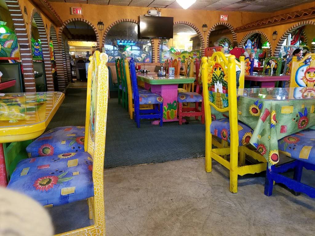 El Rodeo | restaurant | 724 Loucks Rd, York, PA 17404, USA | 7178451341 OR +1 717-845-1341