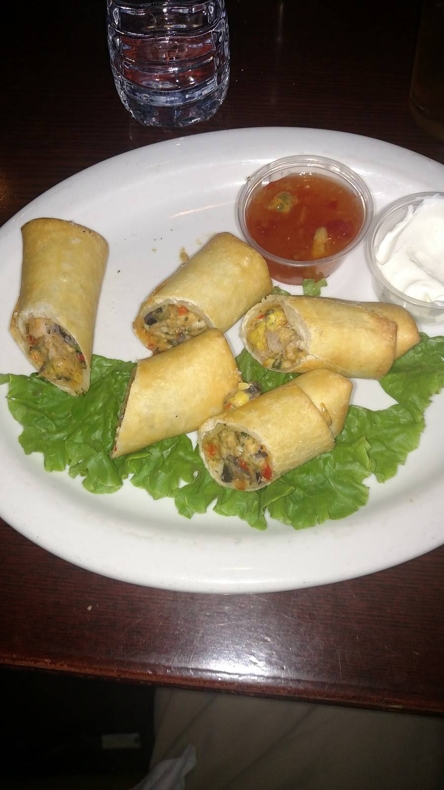 Franklins Cove | restaurant | 40675 Murrieta Hot Springs Rd, Murrieta, CA 92562, USA | 9516962211 OR +1 951-696-2211