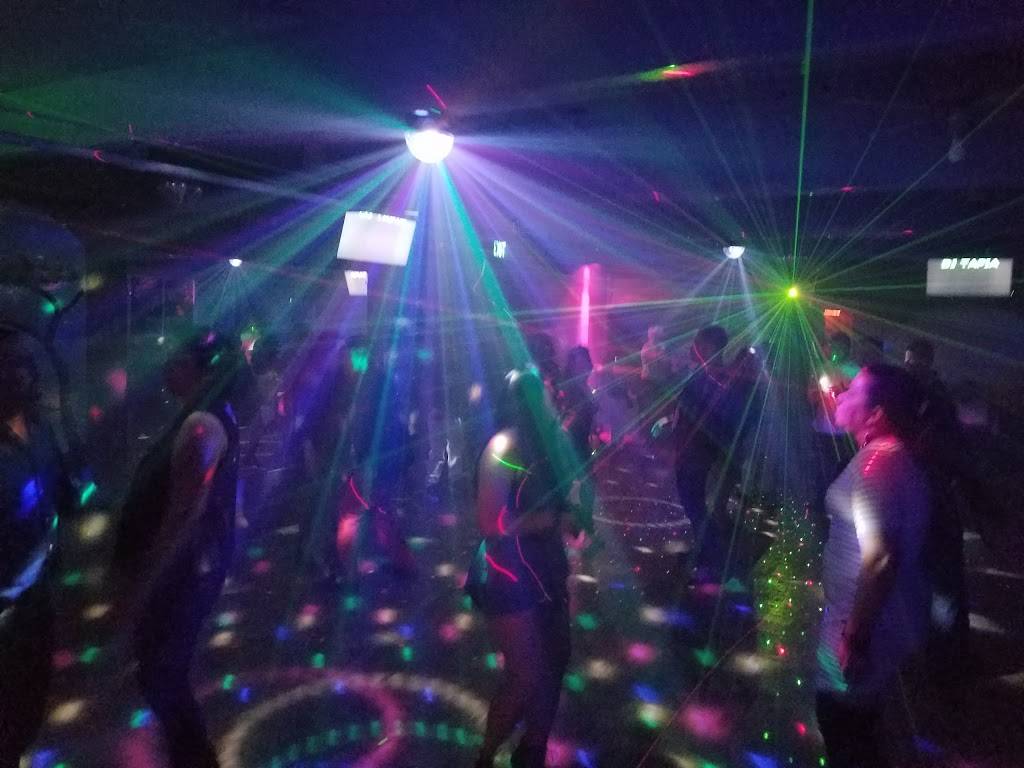 El Paraiso Restaurant | restaurant | 29097 Mission Blvd, Hayward, CA 94544, USA | 5108891048 OR +1 510-889-1048