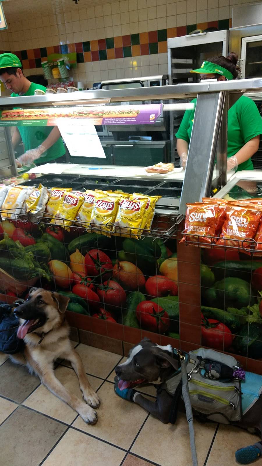 Subway Restaurants | restaurant | 13641 Central Ave Unit L, Chino, CA 91710, USA | 9094642229 OR +1 909-464-2229