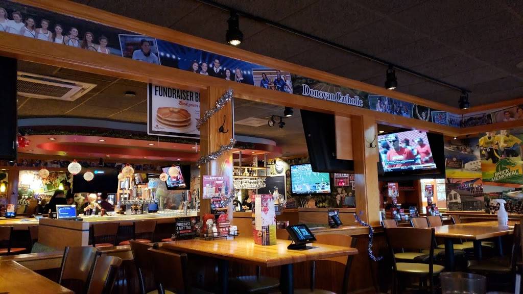 Applebees Grill + Bar | restaurant | 52 Brick Plaza, Brick, NJ 08723, USA | 7322629876 OR +1 732-262-9876