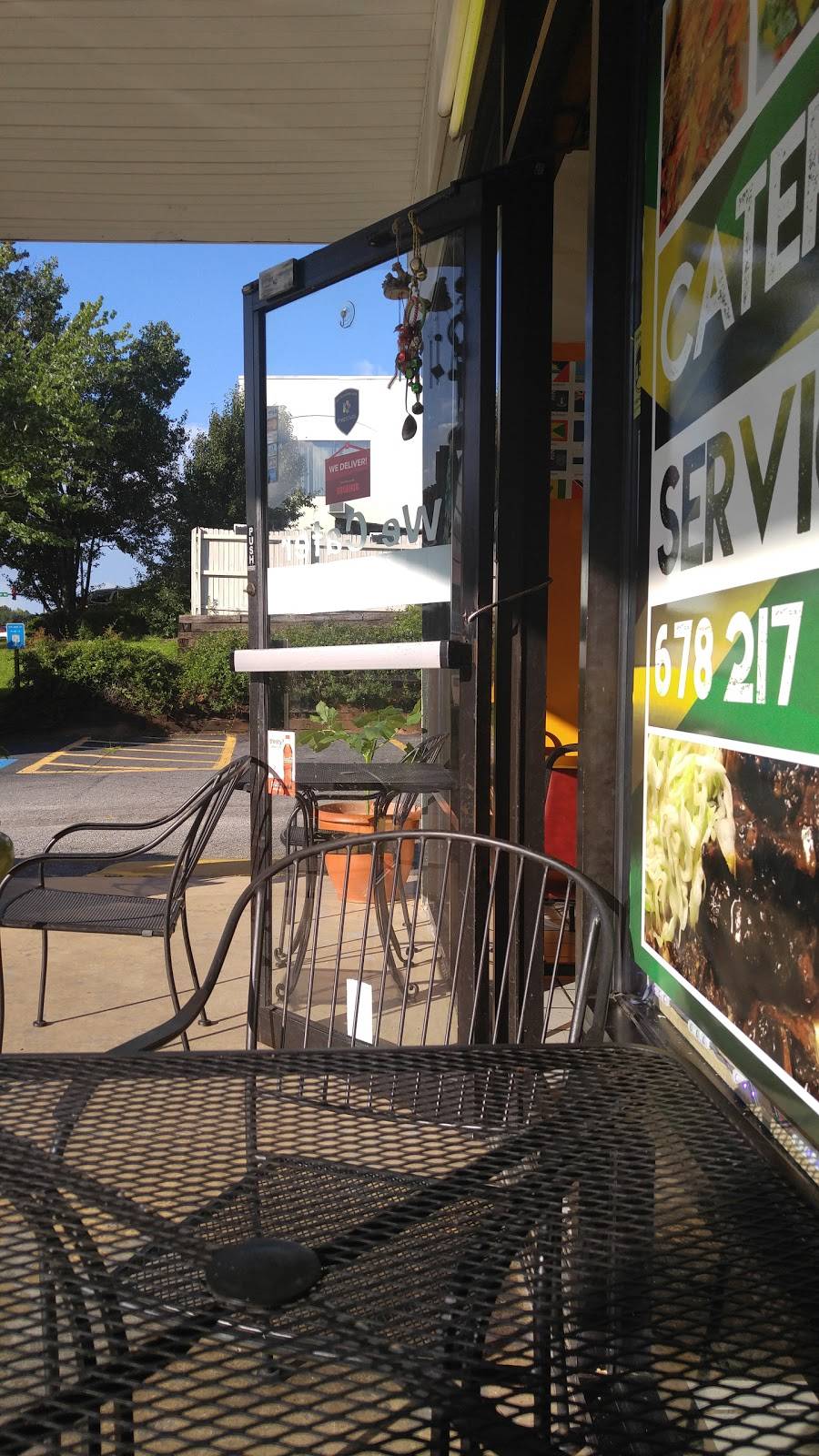 Family Jerk Restaurant | restaurant | 803 Powder Springs St #1, Marietta, GA 30064, USA | 6782175999 OR +1 678-217-5999