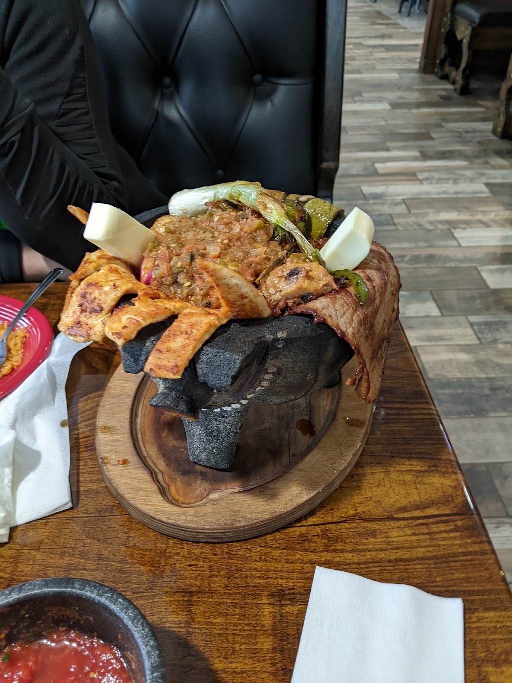 La Rivera Mexican Restaurant | restaurant | 95 Skinner Flat Rd, Manchester, TN 37355, USA | 9319540863 OR +1 931-954-0863