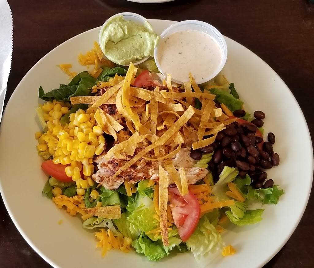 Joeys Italian Grille | restaurant | 209 Center St, Chardon, OH 44024, USA | 4402790031 OR +1 440-279-0031