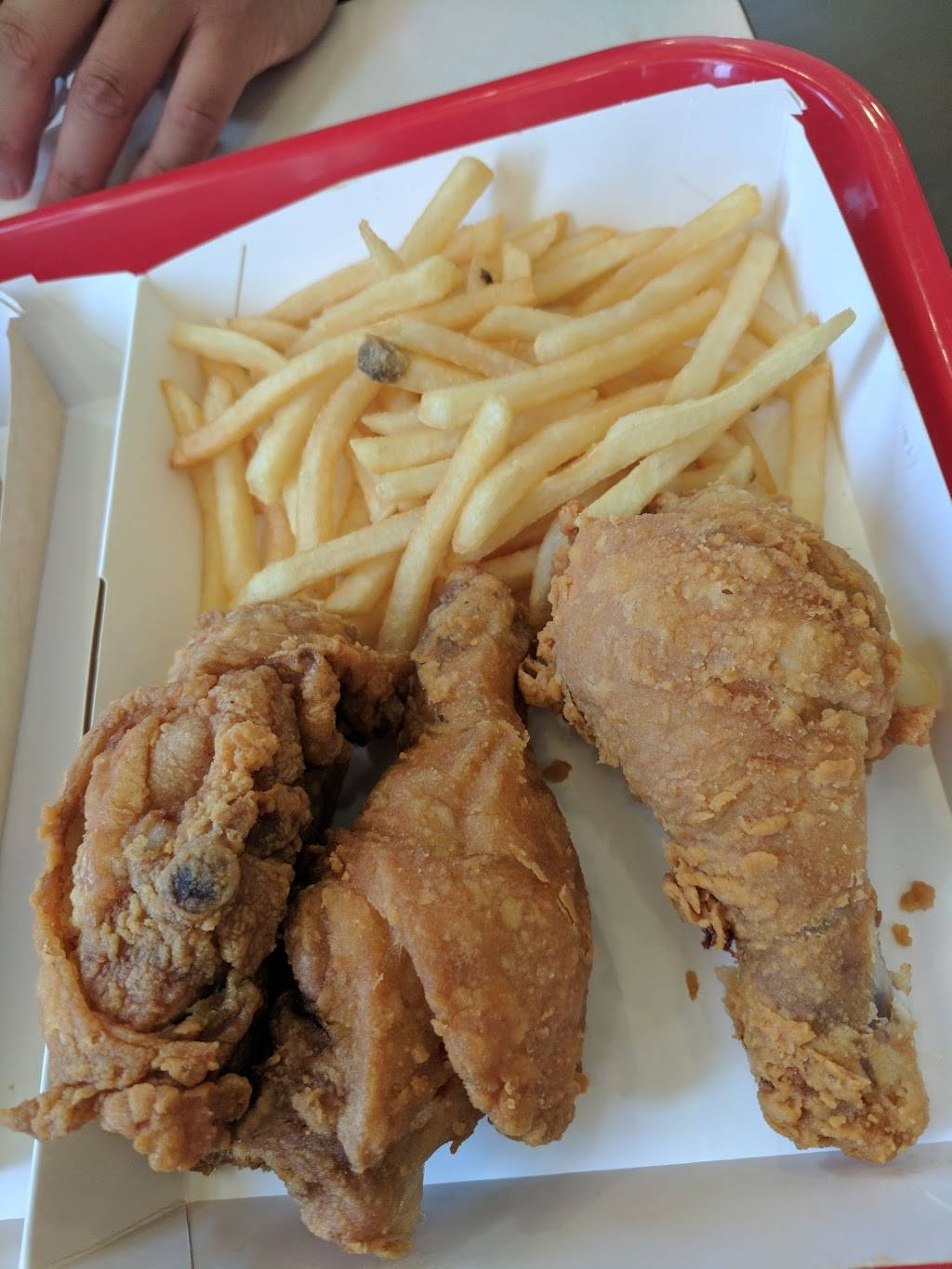Jollibee | restaurant | 3821 Beverly Blvd, Los Angeles, CA 90004, USA | 3239068617 OR +1 323-906-8617