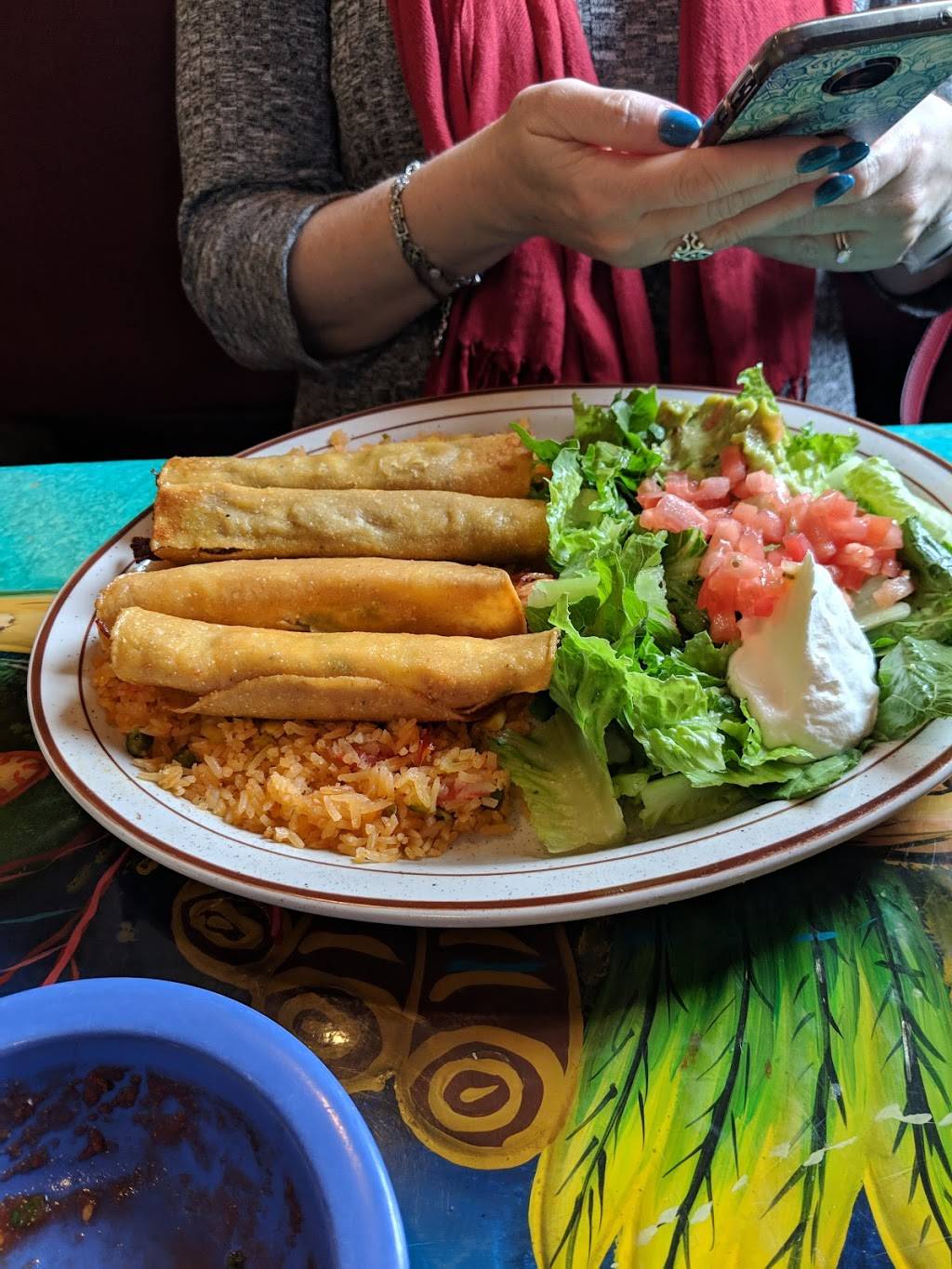 El Paso Mexican Restaurant | restaurant | 6804 Commerce St, Springfield, VA 22150, USA | 7039126166 OR +1 703-912-6166