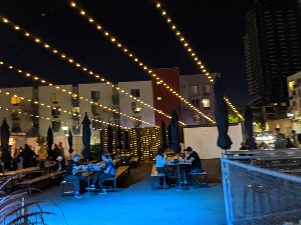 Quartyard | cafe | 1301 Market St, San Diego, CA 92101, USA | 6194325303 OR +1 619-432-5303