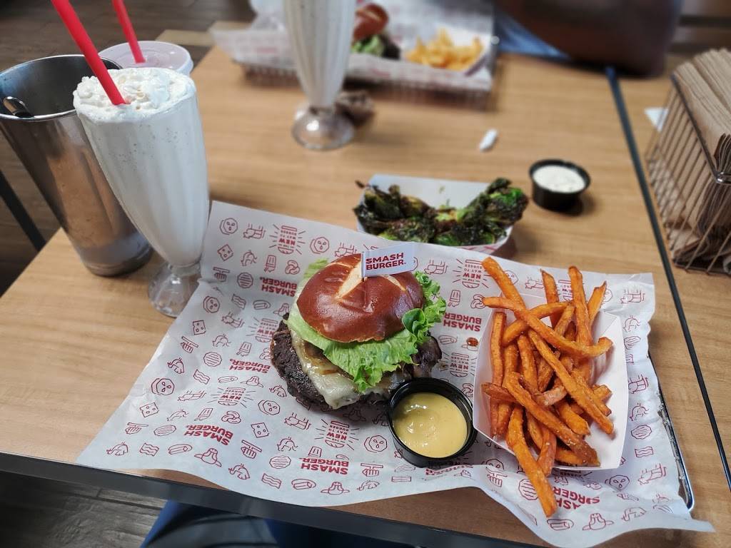 Smashburger | restaurant | 4400 Randolph Rd, Charlotte, NC 28211, USA | 7046261110 OR +1 704-626-1110
