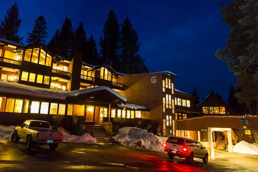 Cedar House Pub | restaurant | 725 Granlibakken Rd, Tahoe City, CA 96145, USA | 5305834242 OR +1 530-583-4242