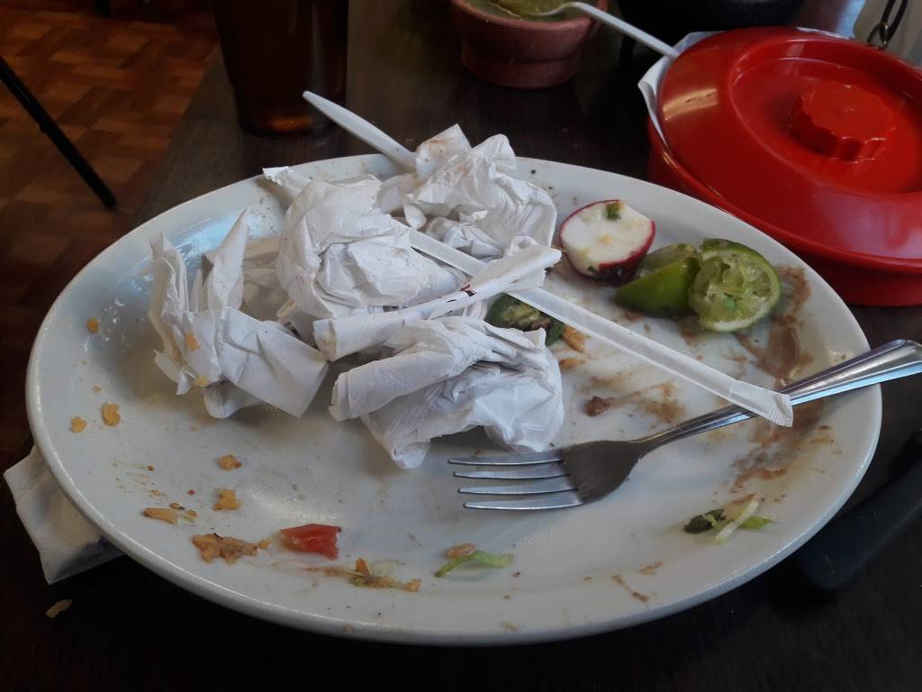 Taquería El Charro I | meal delivery | 6661 N Clark St, Chicago, IL 60626, USA | 7737437056 OR +1 773-743-7056