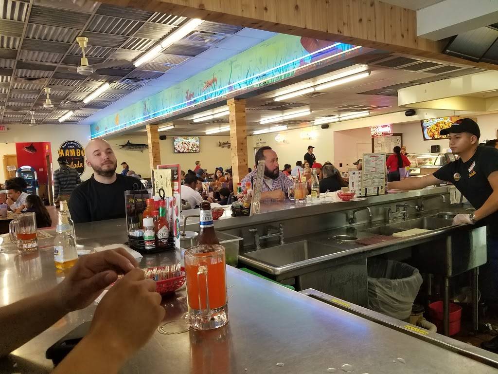 Mambo Seafood | restaurant | 12333 East Fwy, Houston, TX 77015, USA | 7136370553 OR +1 713-637-0553