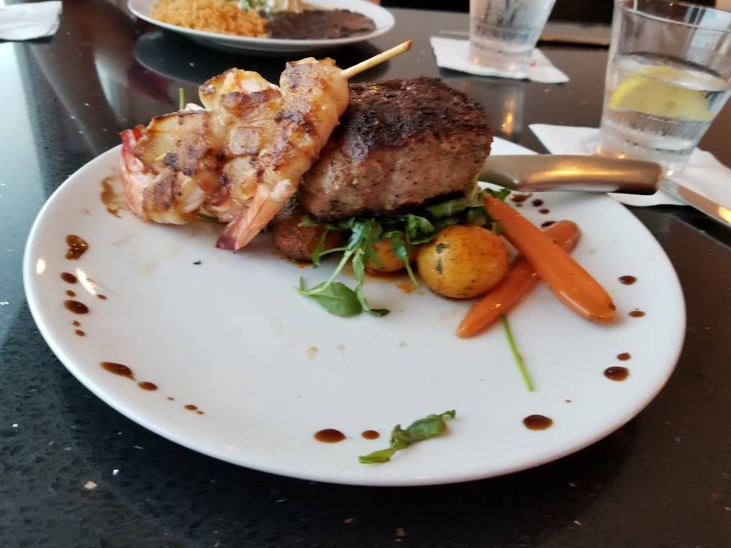 Lalla Oceanside Grill | restaurant | 654 Cannery Row, Monterey, CA 93940, USA | 8313240891 OR +1 831-324-0891