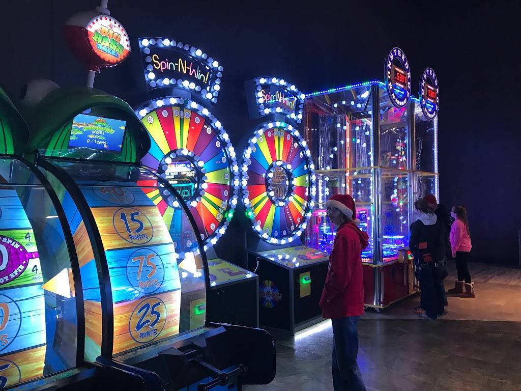 Main Event Olathe | restaurant | 11950 S, N Kansas City Rd, Olathe, KS 66061, USA | 9137684444 OR +1 913-768-4444