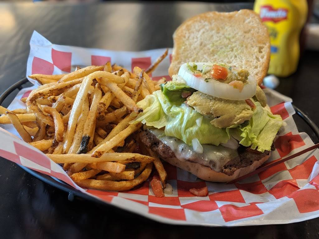 Burgr Hous | restaurant | 811 St Emanuel St, Houston, TX 77003, USA | 7136405251 OR +1 713-640-5251