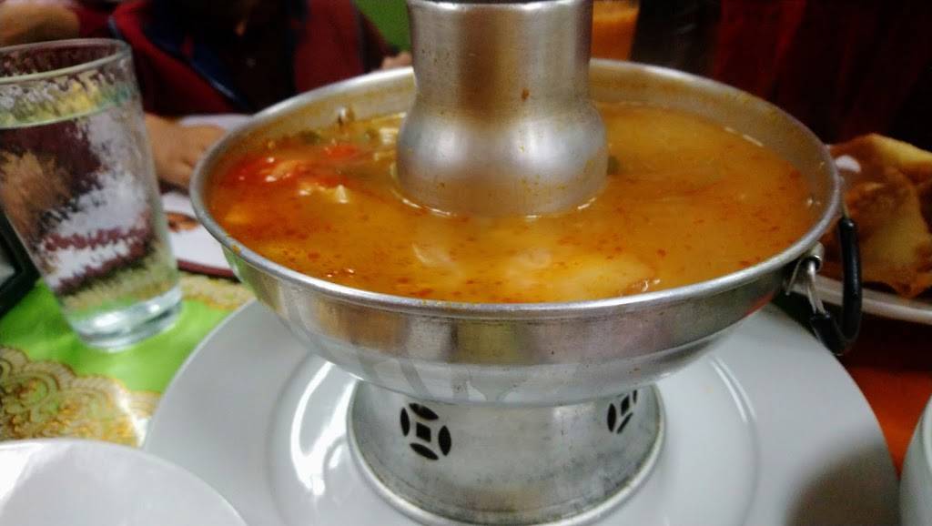 Lams Thai and Chinese Restaurant | restaurant | 11640 Victory Blvd, North Hollywood, CA 91606, USA | 8189388763 OR +1 818-938-8763