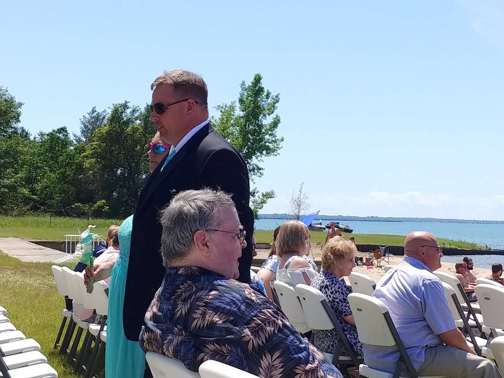 Bella Vista Sunset Bay Resort | restaurant | 6024 Port Austin Rd, Caseville, MI 48725, USA | 9898562650 OR +1 989-856-2650