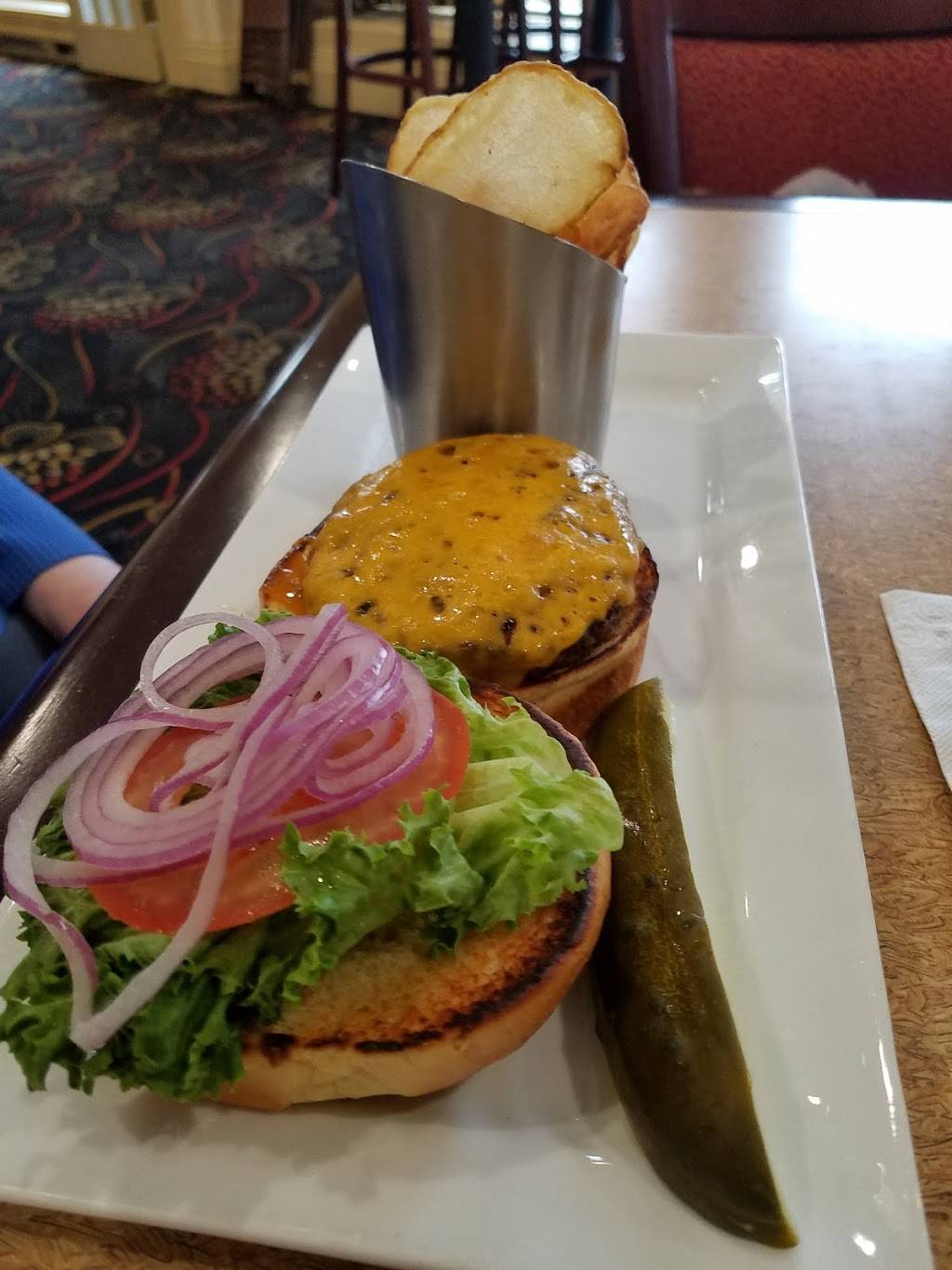 The Globe Tavern | restaurant | 701 E Adams St, Springfield, IL 62701, USA | 2175448800 OR +1 217-544-8800