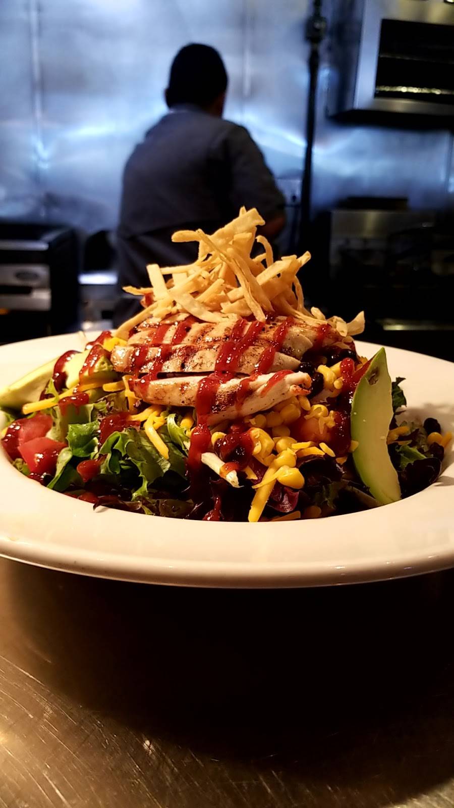 Adolfo Grill & Daily Bar | restaurant | 67 E Daily Dr, Camarillo, CA 93010, USA | 8054823200 OR +1 805-482-3200